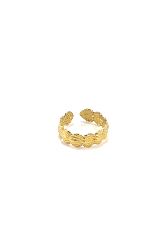 Capri Shell ring